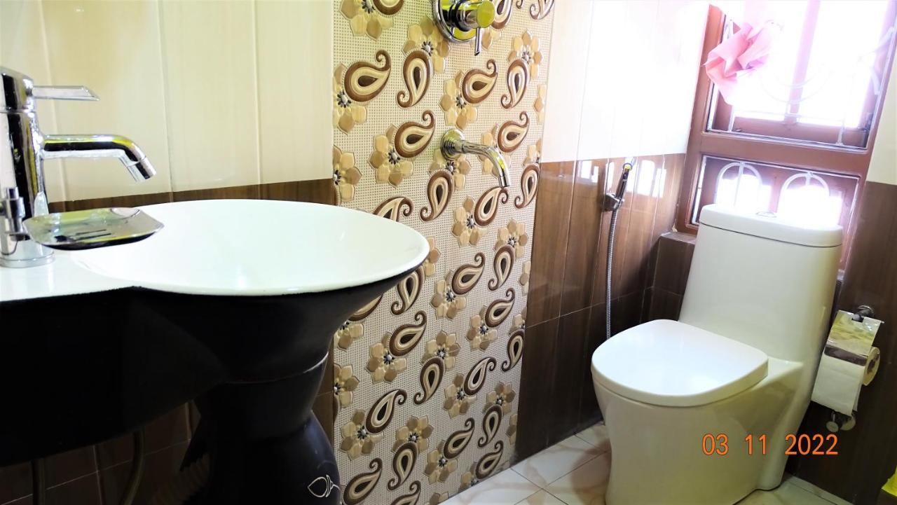 Dragon Homestay Bhaktapur Bagian luar foto